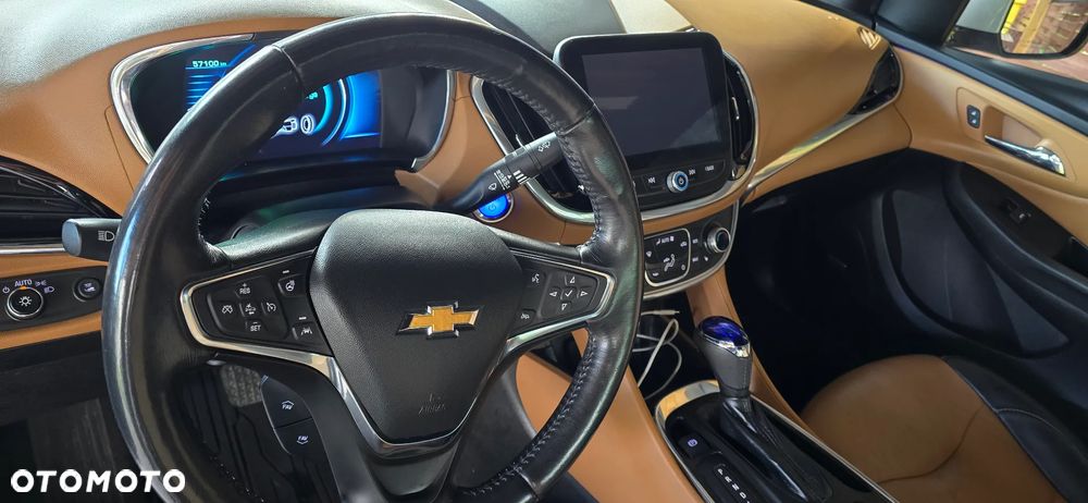 Chevrolet Volt - 31