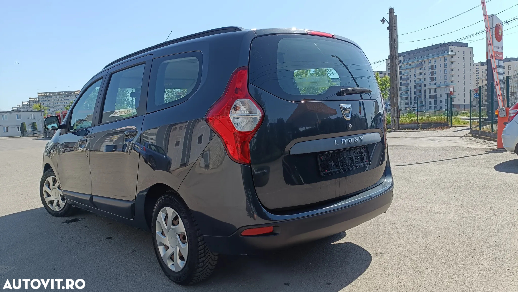 Dacia Lodgy dCi 110 Laureate - 8