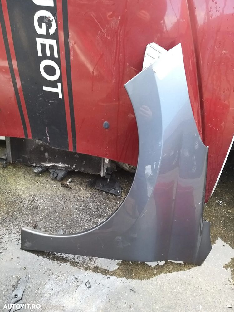 Aripa Stanga pentru Peugeot 207 din 2004 - 1
