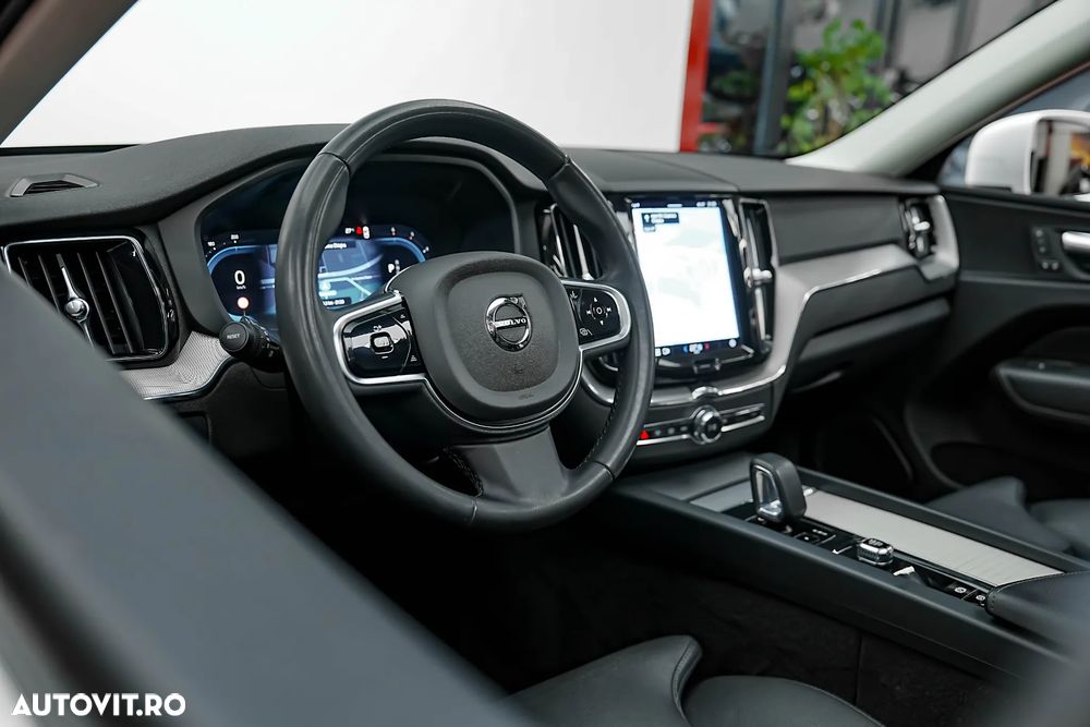 Volvo XC 60 B4 D AWD Geartronic Inscription - 32
