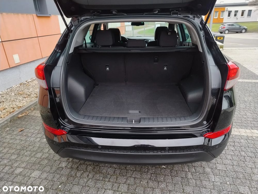 Hyundai Tucson blue 1.7 CRDi 2WD Advantage - 22