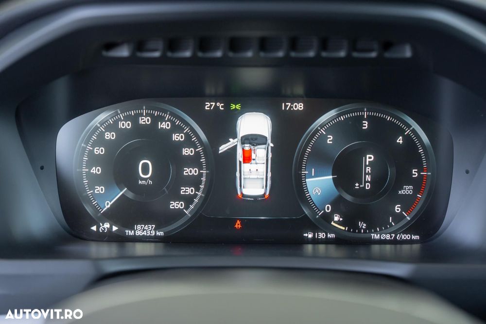 Volvo XC 90 D5 AWD Geartronic Kinetic - 14