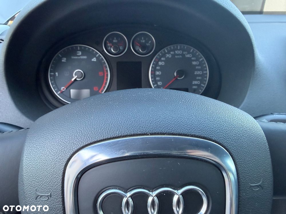 Audi A3 Sportback - 7