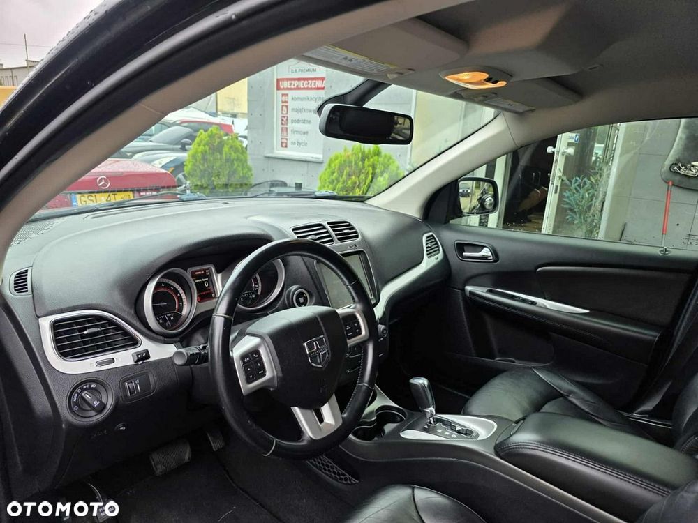 Dodge Journey - 8