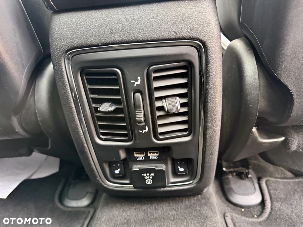 Jeep Grand Cherokee 6.4 V8 Hemi 4WD Automatik SRT - 13