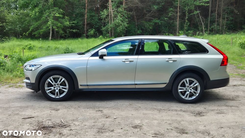 Volvo V90 Cross Country D4 AWD Geartronic - 10