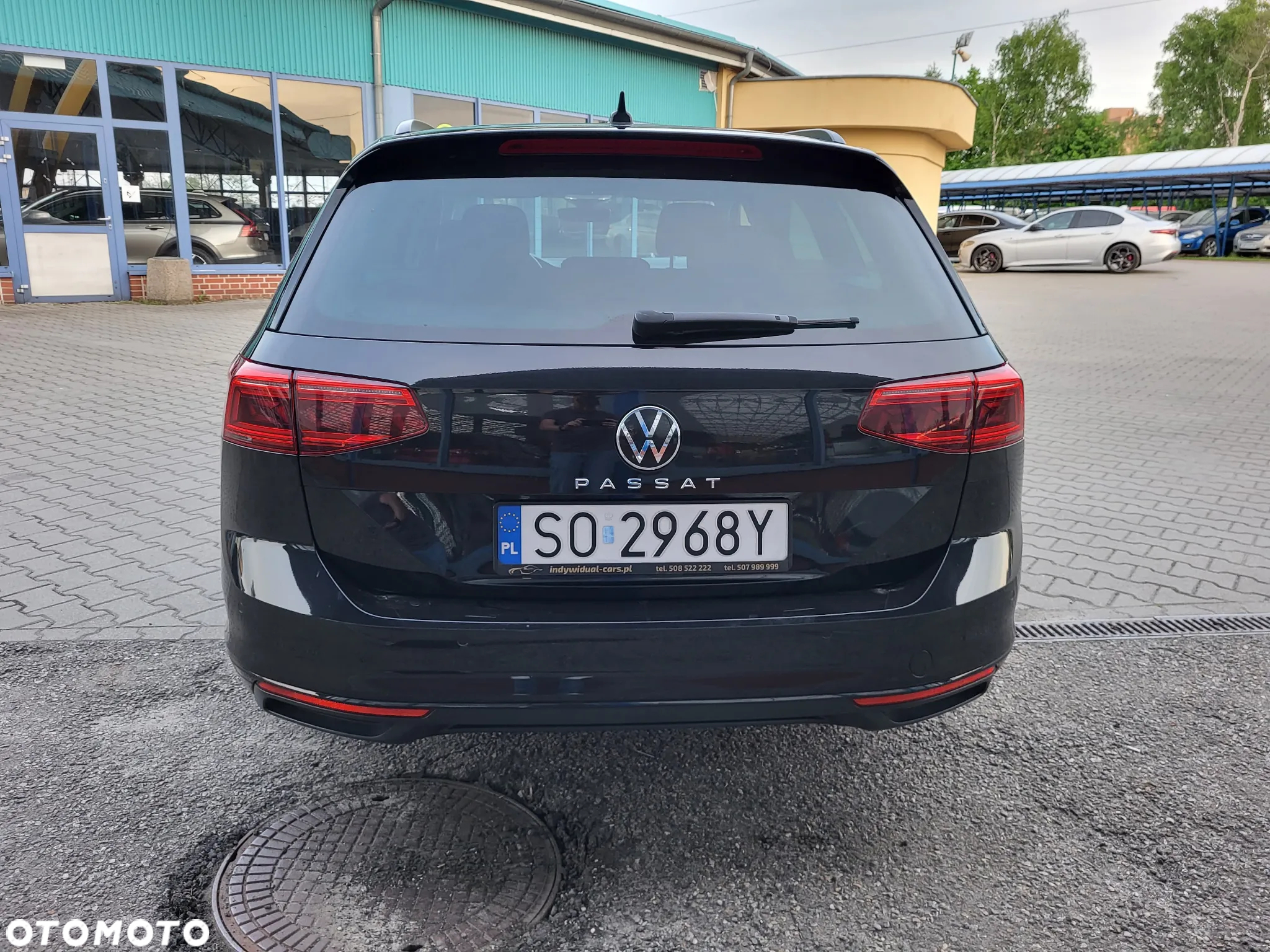Volkswagen Passat - 8