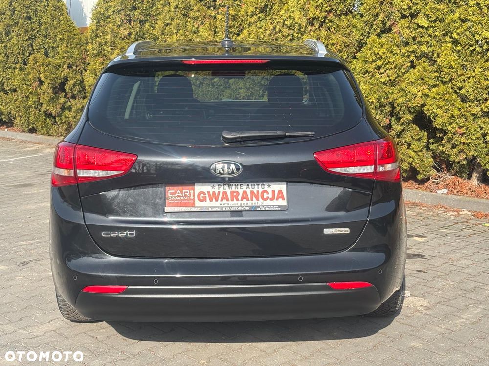 Kia Ceed 1.6 GDI Platinum Edition - 11