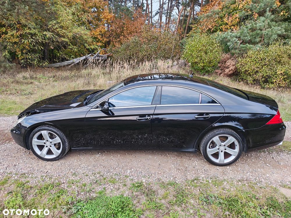Mercedes-Benz CLS - 6