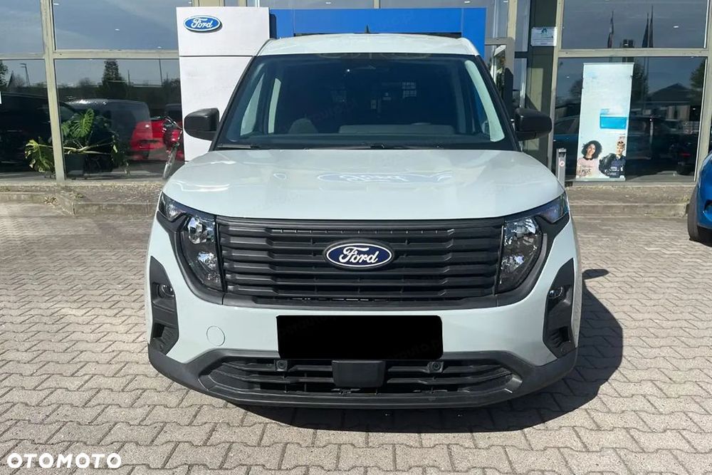 Ford Transit Courier - 4