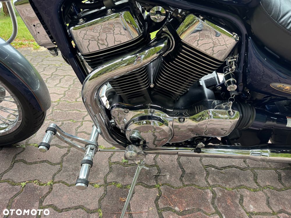 Suzuki Intruder - 18