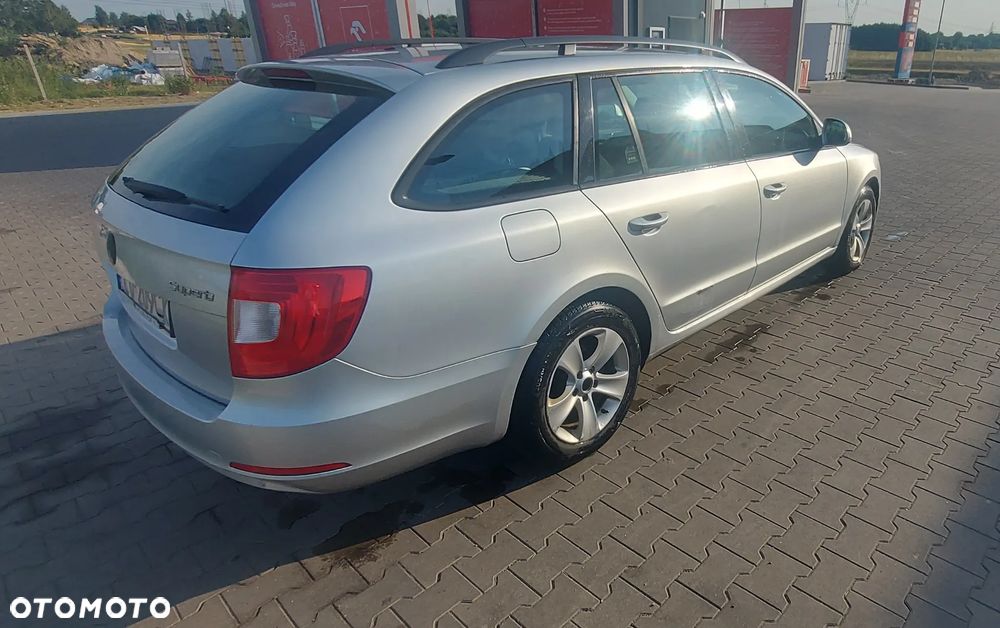 Skoda Superb 1.6 TDI Active - 2