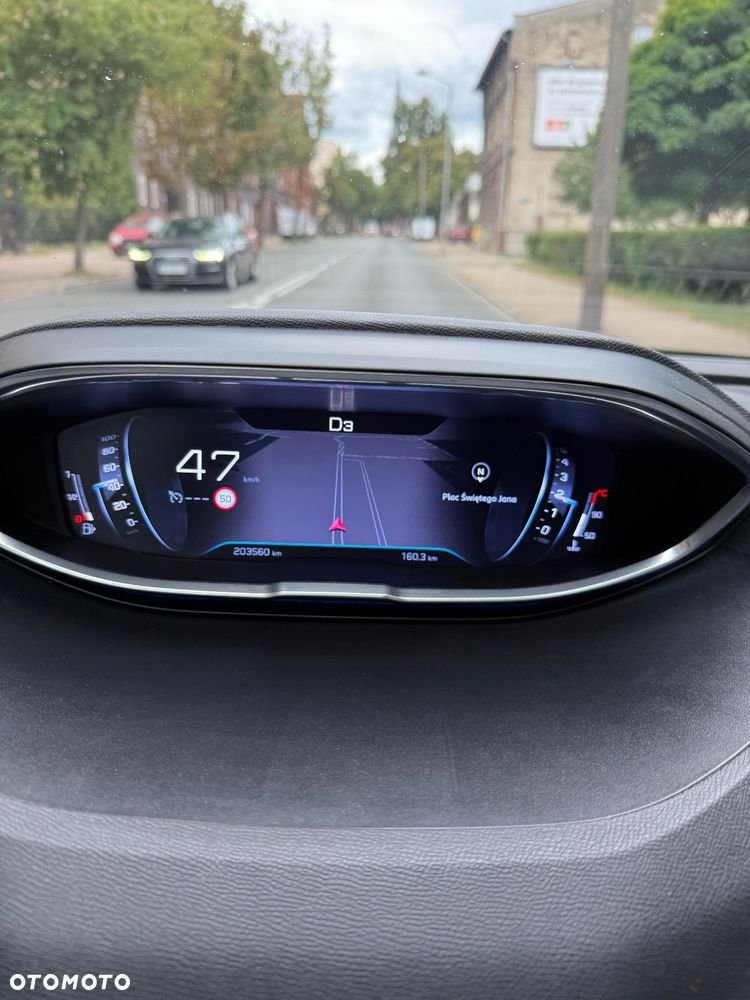 Peugeot 3008 1.2 PureTech Active S&S EAT6 - 13