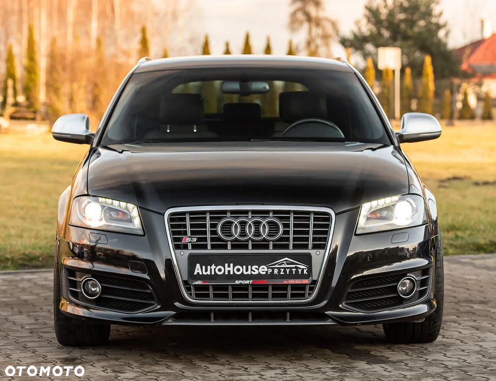 Audi S3 Sportback Standard - 12