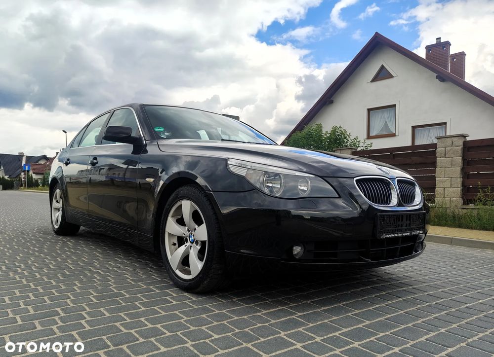 BMW Seria 5 540i Edition Exclusive - 15