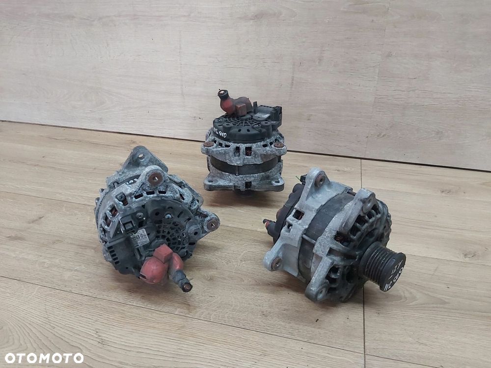 Nissan Qashqai II J11 1,2 DIG-T alternator 23100 4BE0B - 2