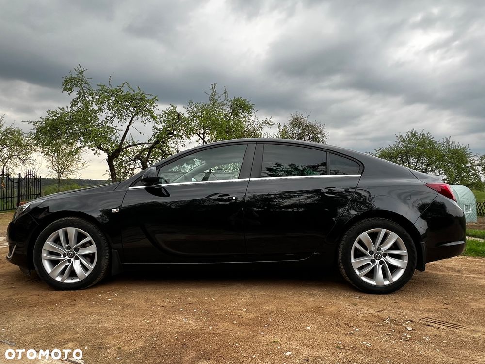 Opel Insignia 2.0 CDTI Executive S&S - 2
