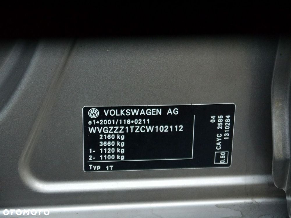 Volkswagen Touran - 34