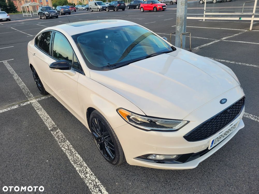 Ford Fusion - 17