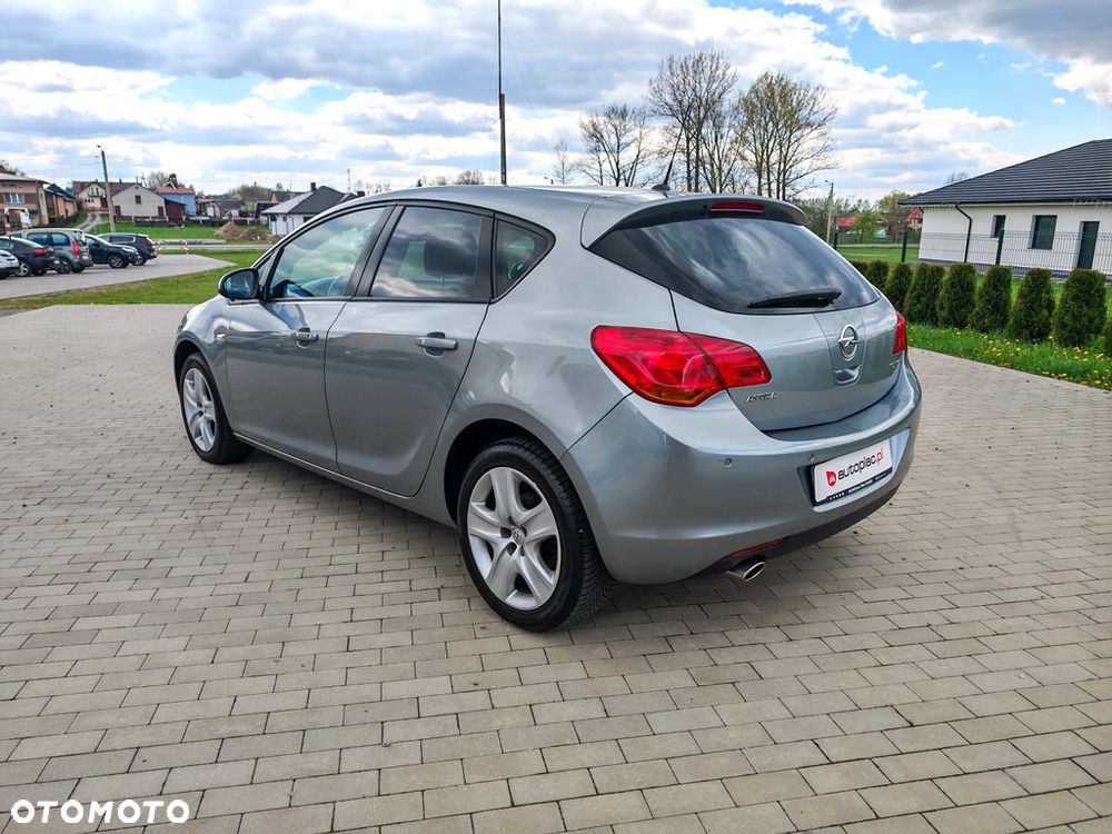 Opel Astra 1.4 Turbo Edition - 5