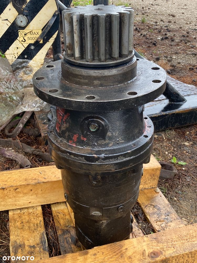 Reduktor obrotu Manitou MRT - 7