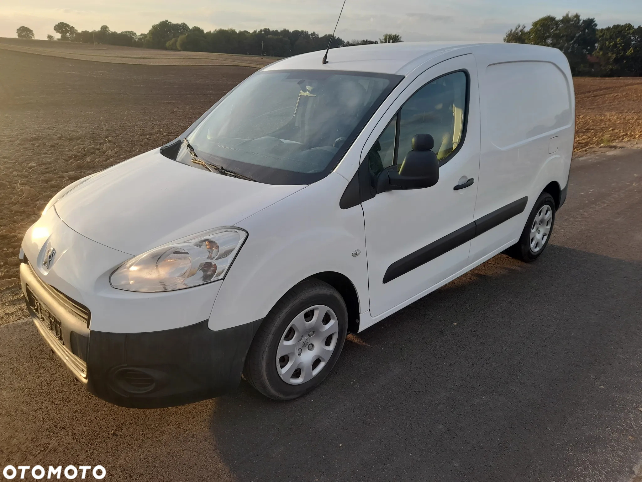 Peugeot Partner - 13