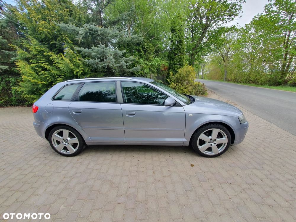 Audi A3 Sportback 2.0 TDI Ambiente - 3