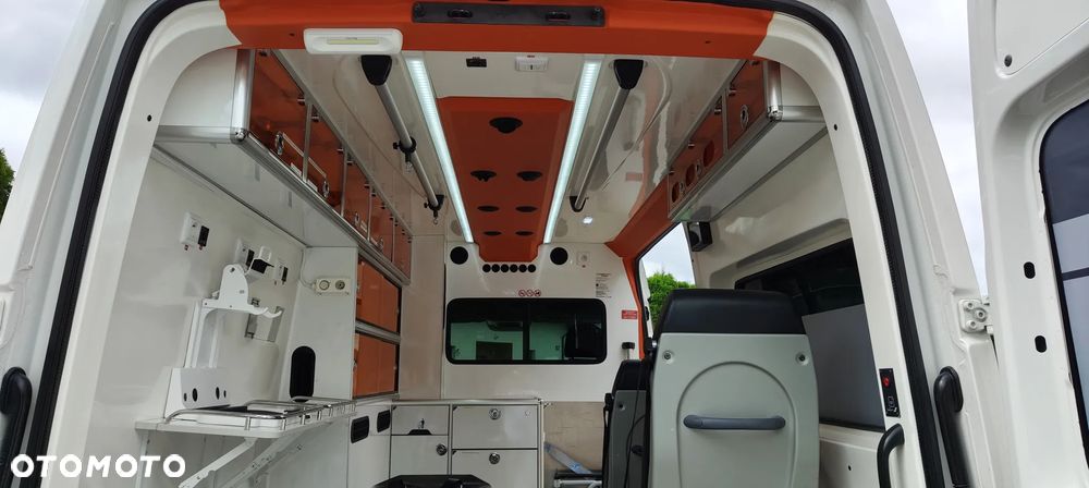 Volkswagen Crafter - 24