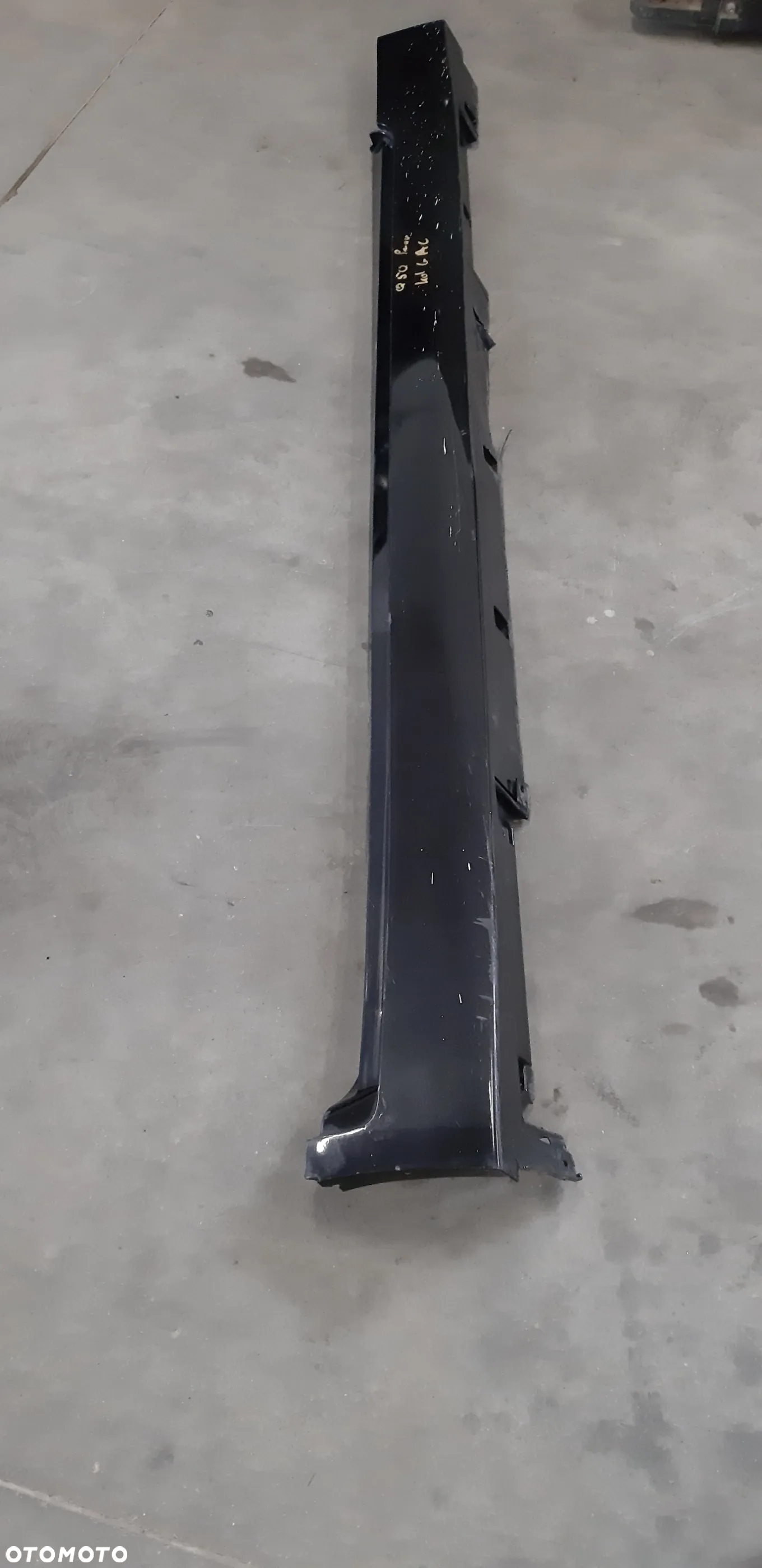 Listwa progowa prawa GAC Infiniti Q50 2.2d 2015r - 2
