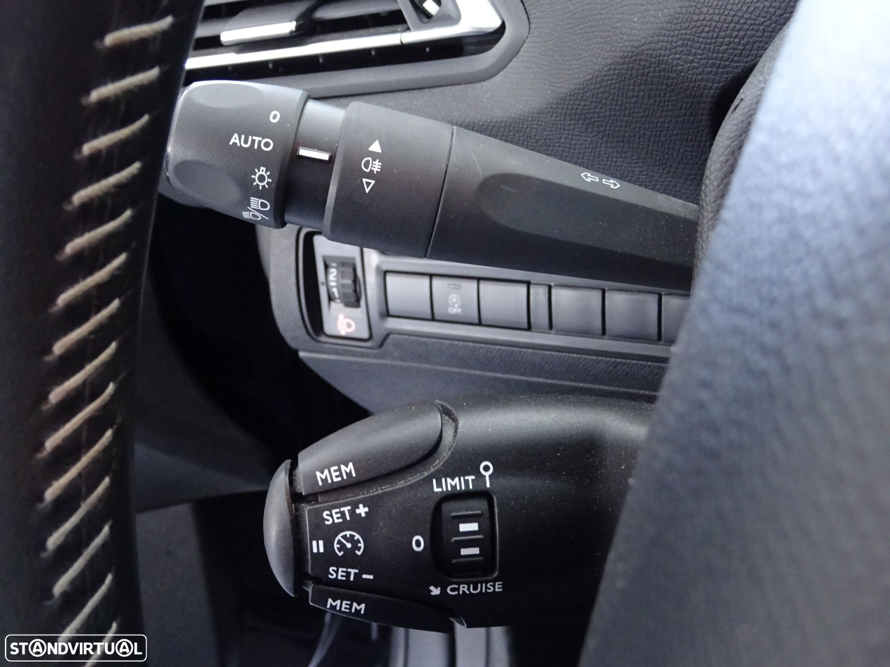 Peugeot 308 SW 1.6 e-HDi Active - 13