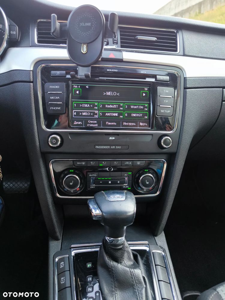 Skoda Superb 2.0 TDI Comfort DSG - 13