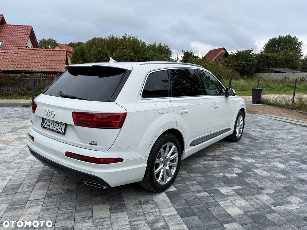 Audi Q7 3.0 TDI ultra Quattro Tiptronic - 4