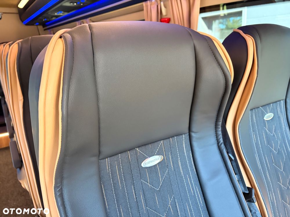 Mercedes-Benz Sprinter 519 - 14