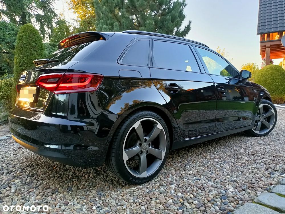 Audi A3 Sportback 2.0 TDI S line Sportpaket - 12