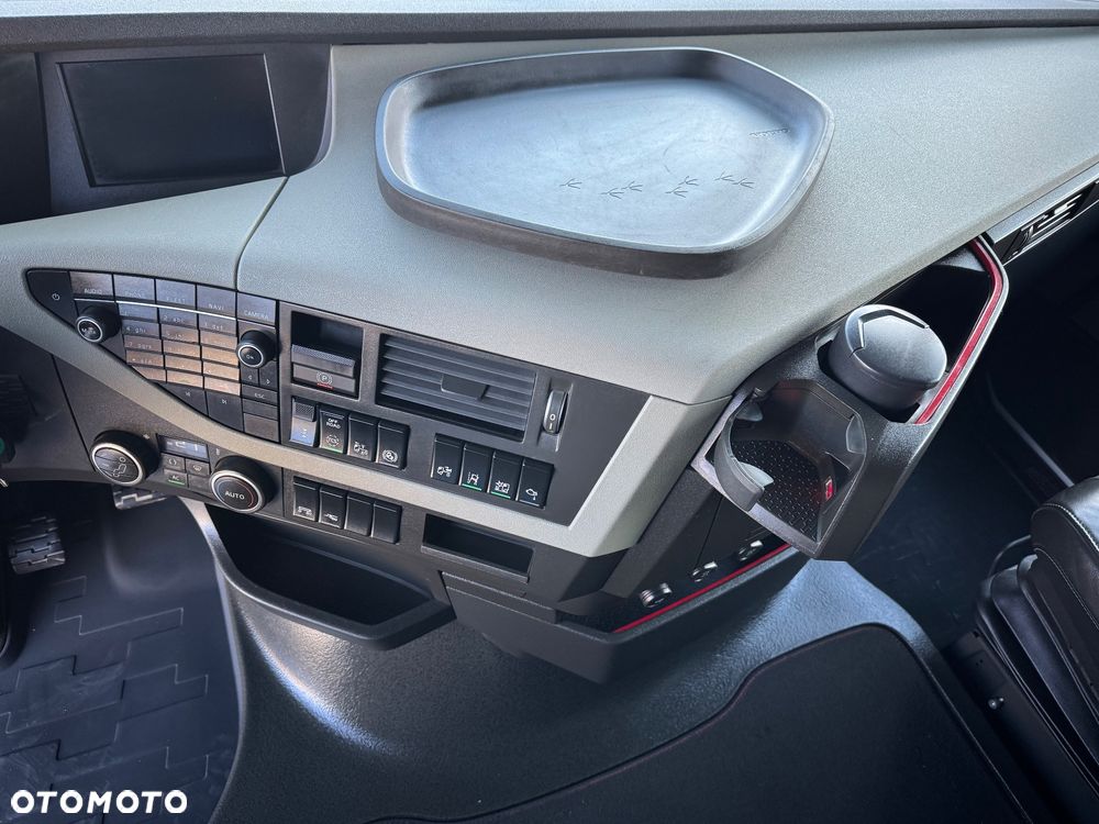 Volvo FH 540  HYDRAULIKA RETARDER ŁADNE I BOGATE - 26