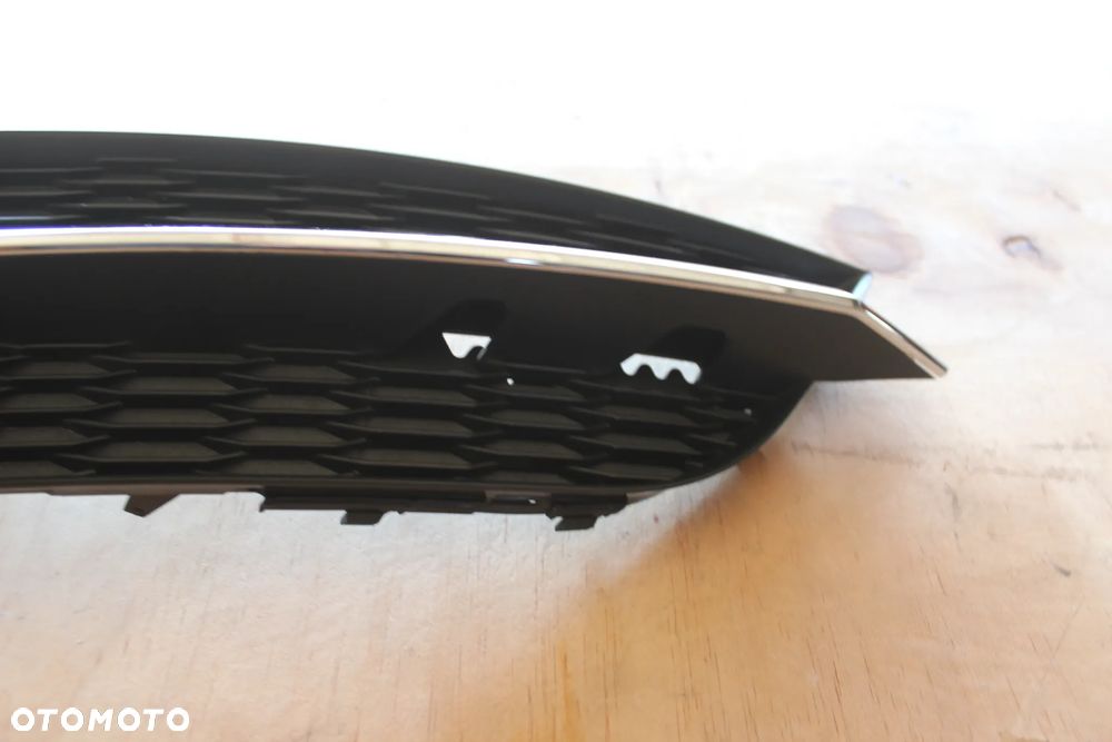 KRATKA ZDERZAKA PRAWA AUDI A7 C7 LIFT S LINE 4G8807682K 2015 - 3