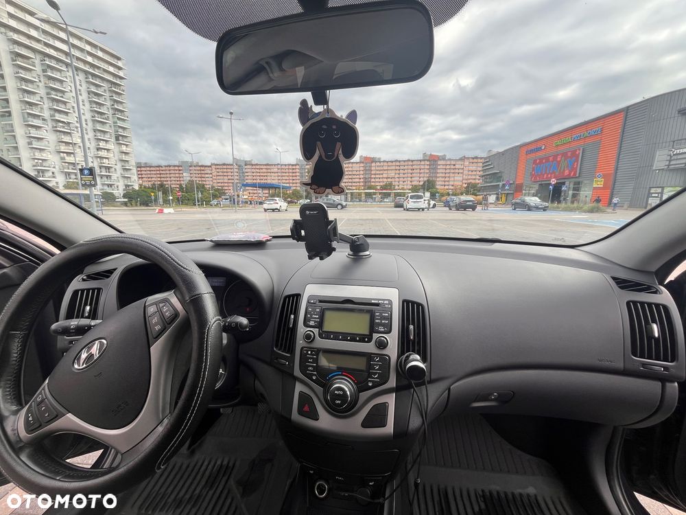 Hyundai I30 2010 photo 4