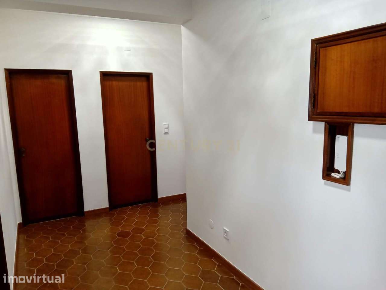Apartamento T3 Remodelado em Palmela – Espaço, Conforto e Luminosidade - Grande imagem: 3/18