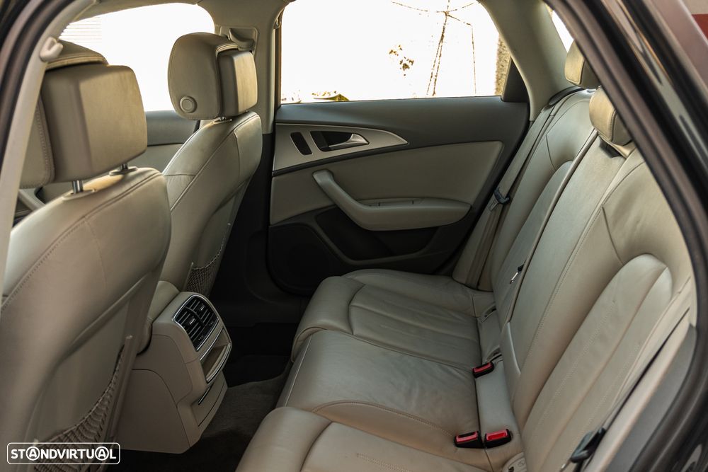 Audi A6 Avant 2.0 TDi Advance S tronic - 25