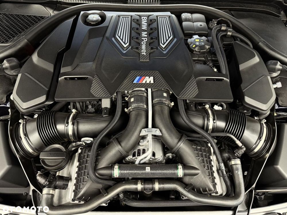 BMW M8 - 14