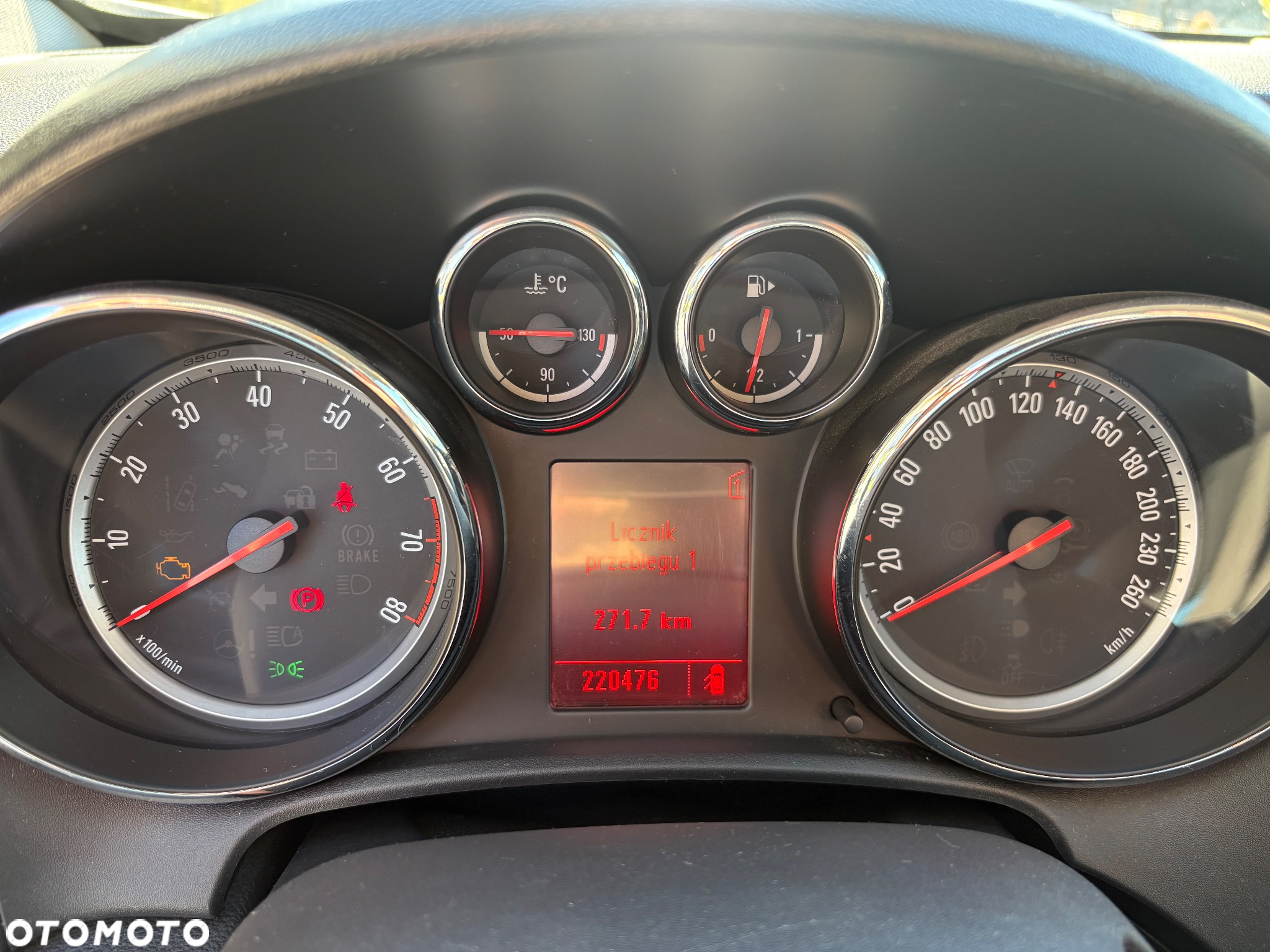 Opel Astra IV 1.4 T Essentia - 10
