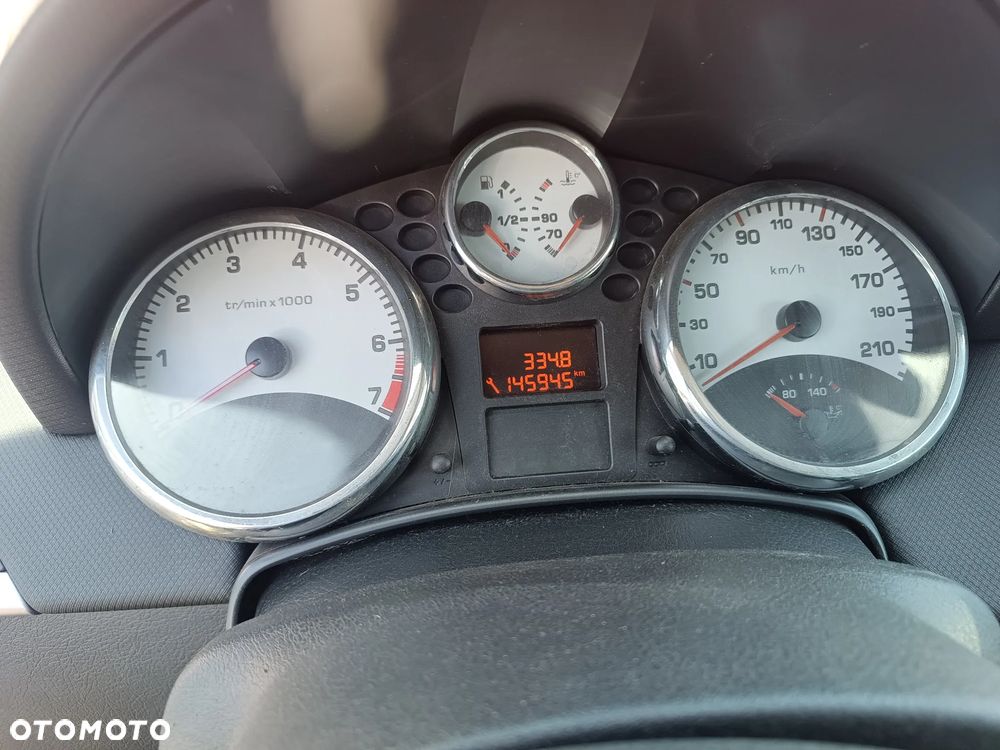 Peugeot 207 CC 150 THP Platinum - 20