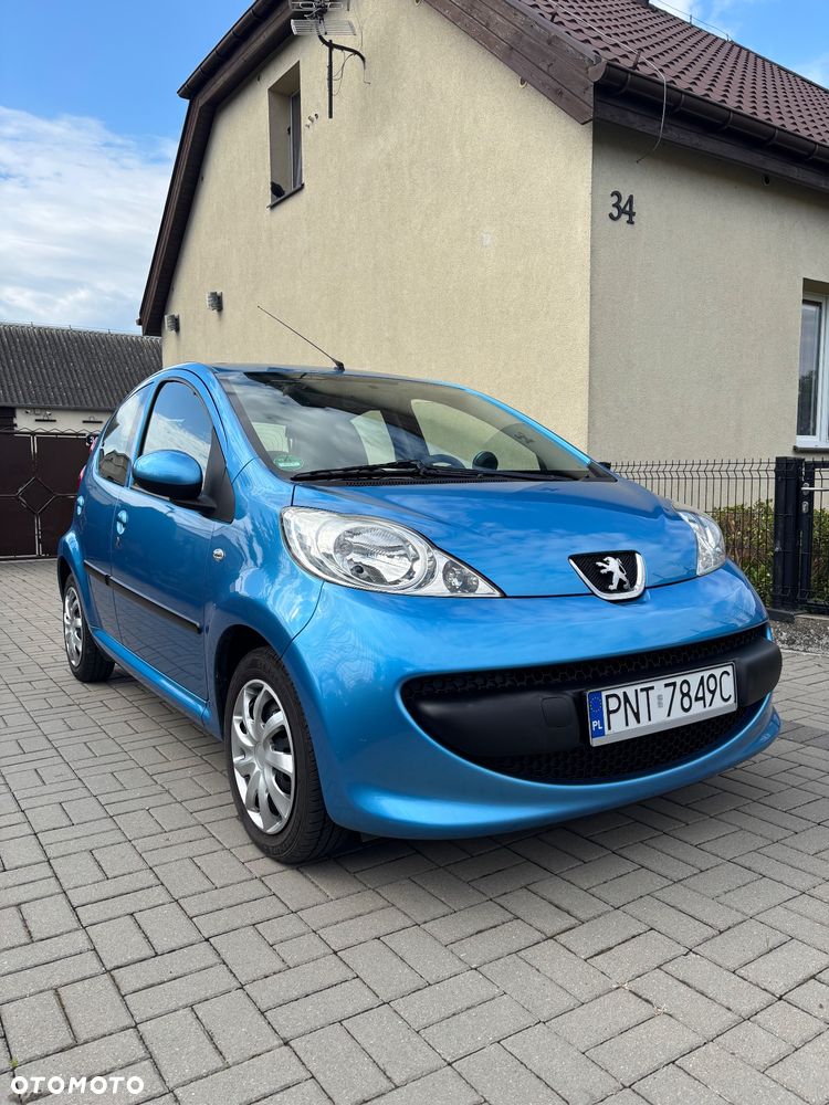 Peugeot 107 1.0 Trendy - 1