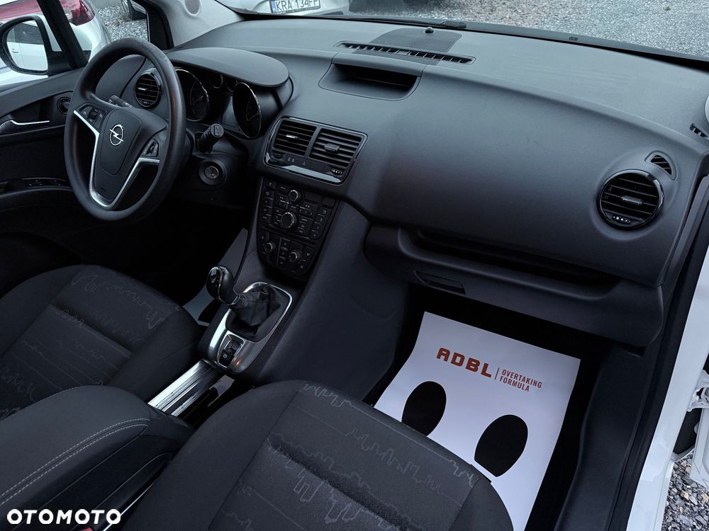 Opel Meriva 1.4 T Essentia - 13