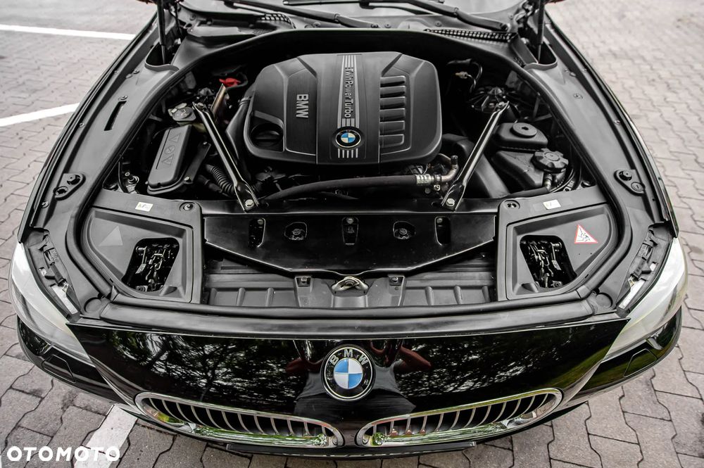 BMW Seria 5 530d xDrive - 21