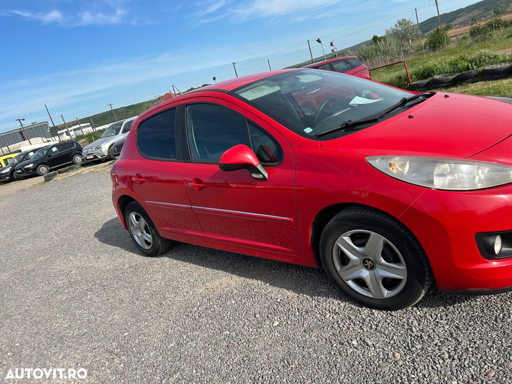 Peugeot 207 - 3