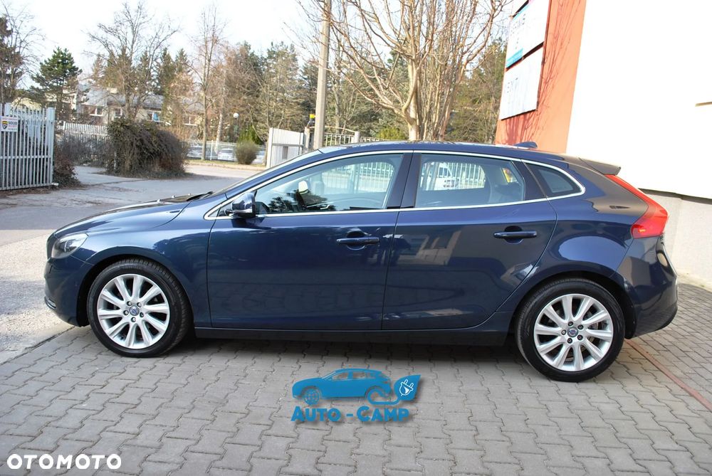 Volvo V40 D2 Summum - 14