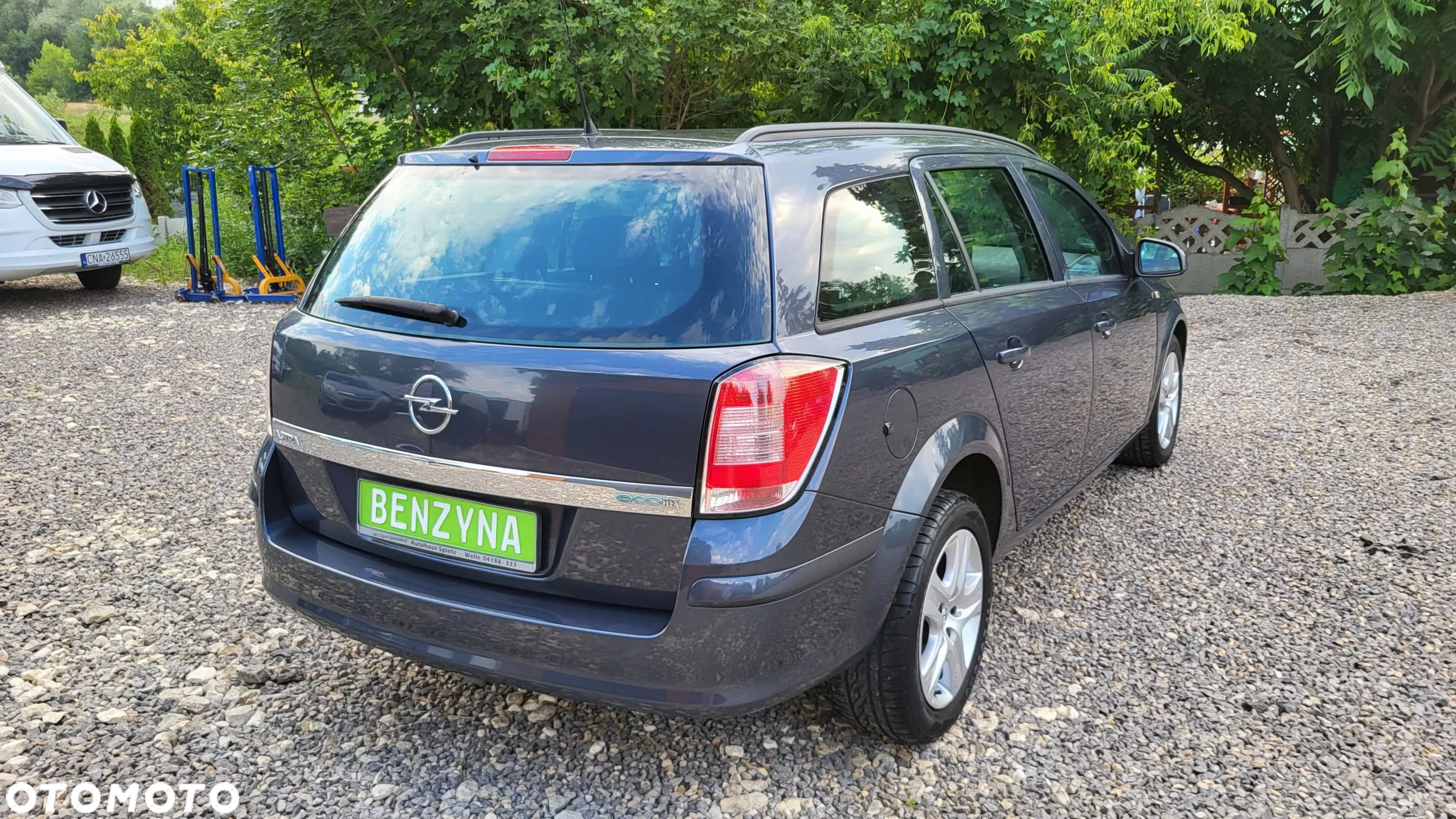 Opel Astra 1.4 Caravan Catch me - 33