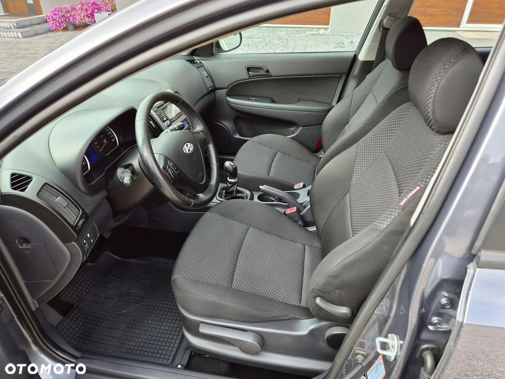 Hyundai i30 2011