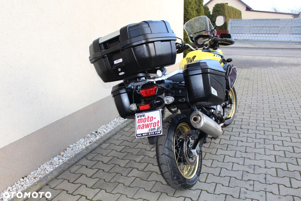 Suzuki V-STROM - 17